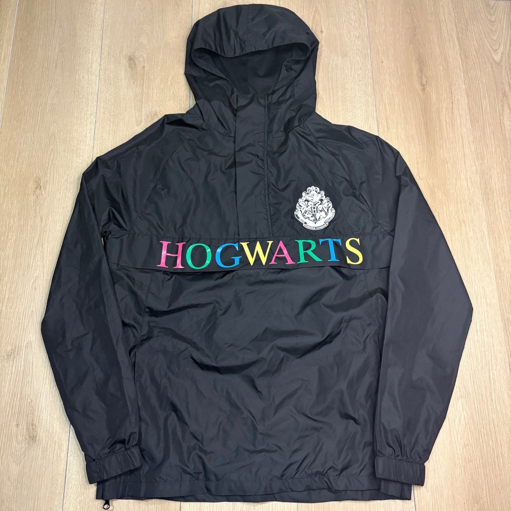 BoxLunch Harry Potter Hogwarts Windbreaker Light Jacket Black Multicolor Mens XS
